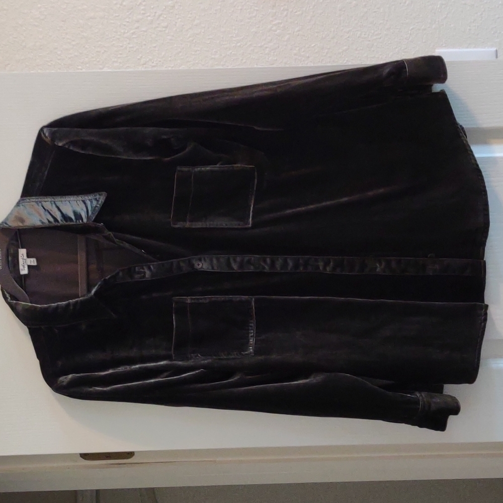 SPLENDID size large crushed velvet brown/green color